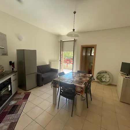 2 Bedroom With One Bathroom And Penthouse 3 Bedroom And 2 Bathroom Included With Umbrella And Sunbeds 3*