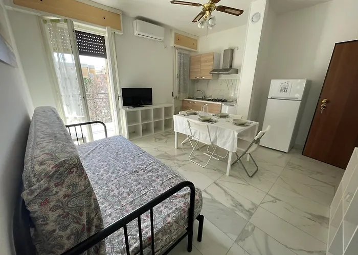 Residence New Solaria Beach Included With Umbrella And Sunbeds 아파트호텔