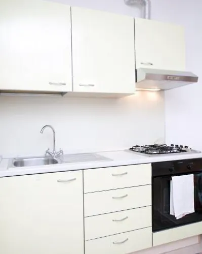아파트호텔 Residence New Solaria Beach Included With Umbrella And Sunbeds